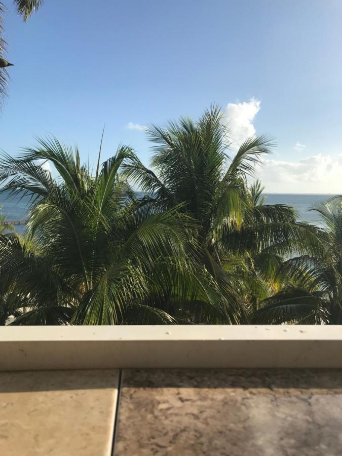 Front Beach Private Room With Shared Bathroom Cancún Extérieur photo